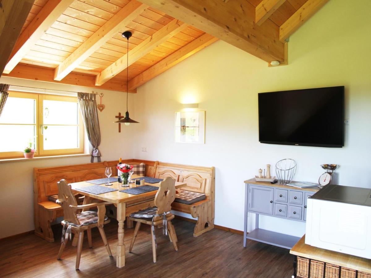 Ferienwohnung Reisach 林登贝格 外观 照片