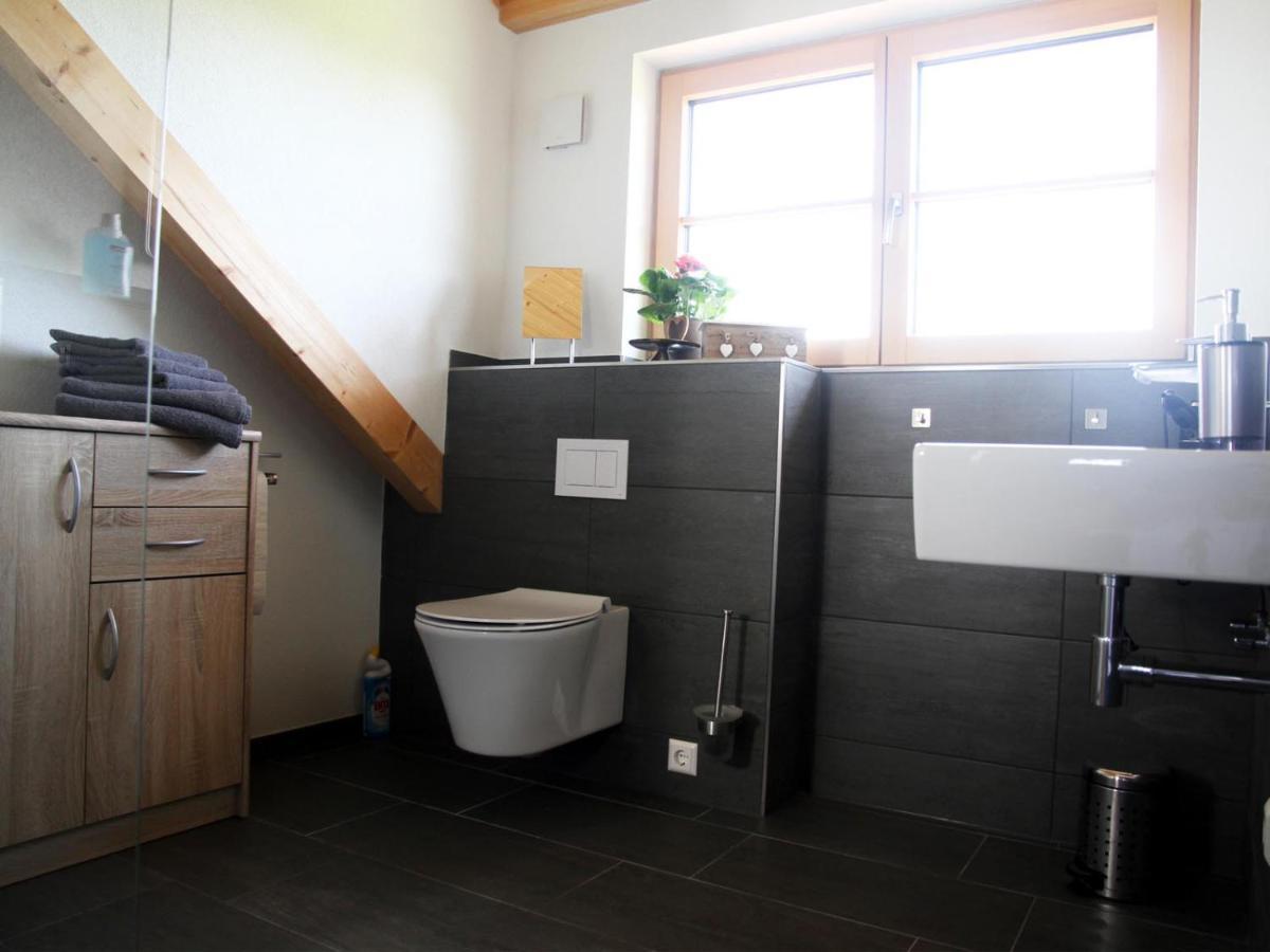 Ferienwohnung Reisach 林登贝格 外观 照片