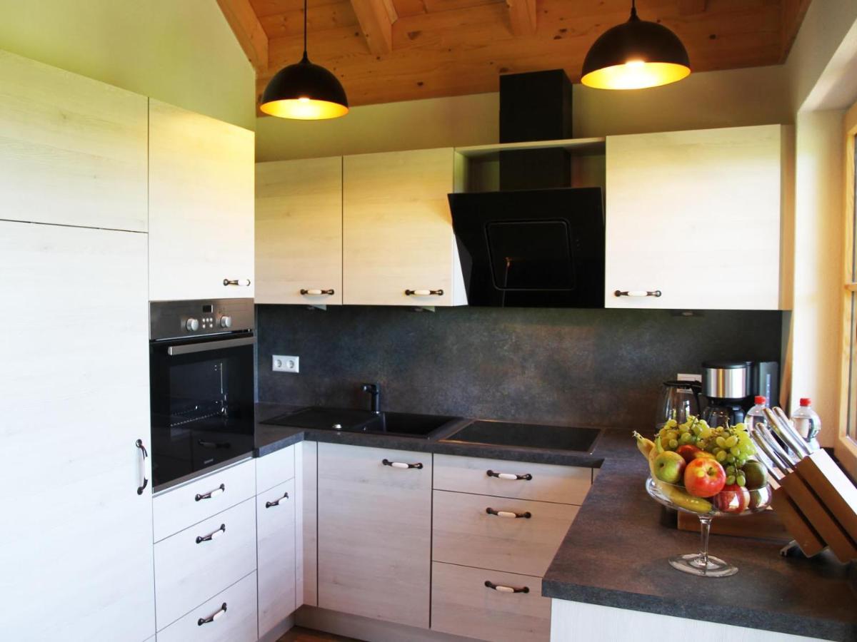 Ferienwohnung Reisach 林登贝格 外观 照片