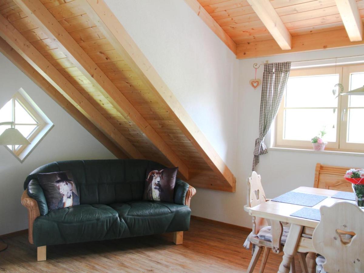 Ferienwohnung Reisach 林登贝格 外观 照片